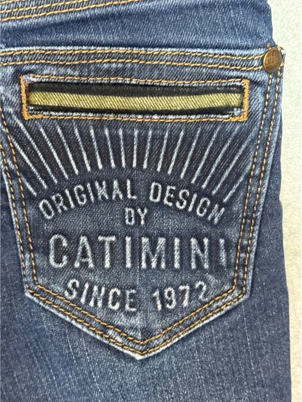 Catimini Kids Size 4 Dark Blue Jeans Colorful Pocket Trim Elastic Waist